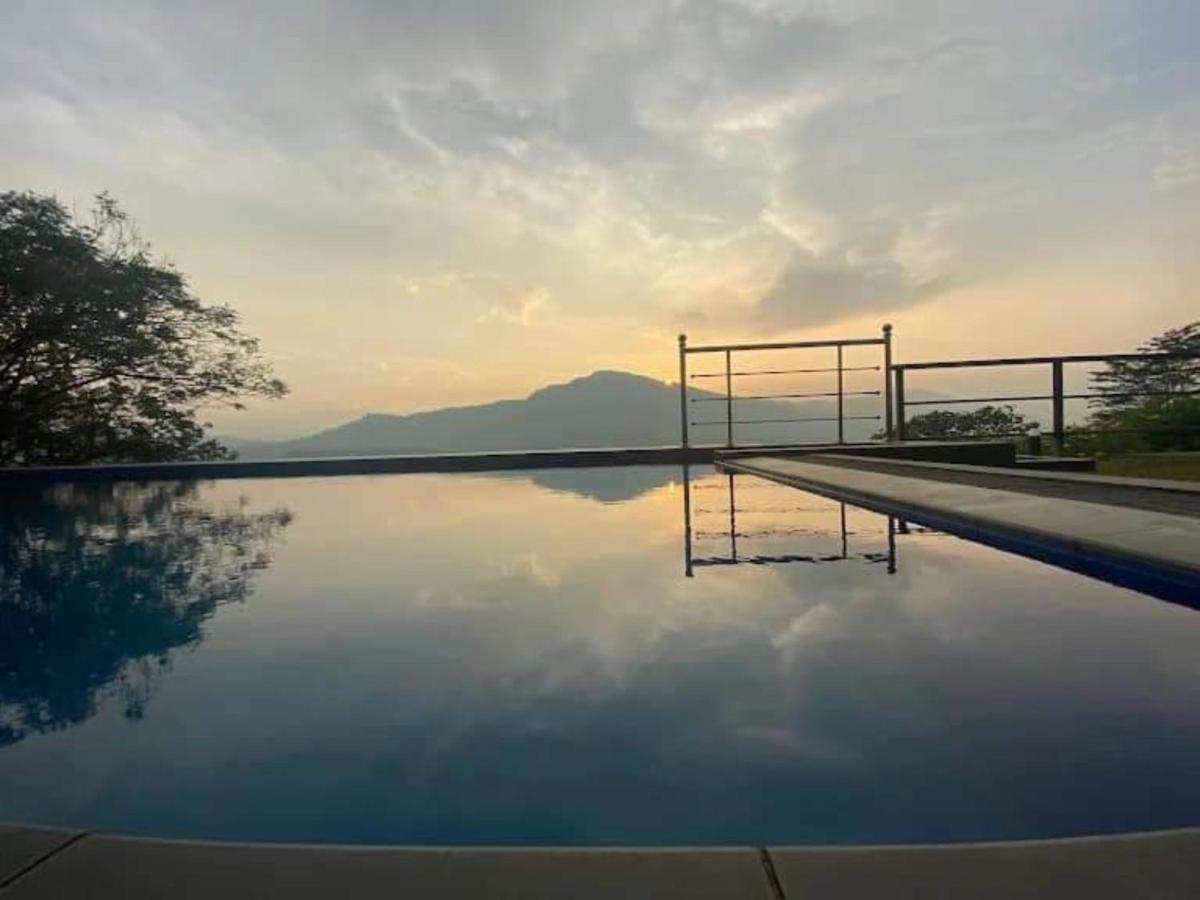 Terrace Cinnamon View Ratnapura Esterno foto