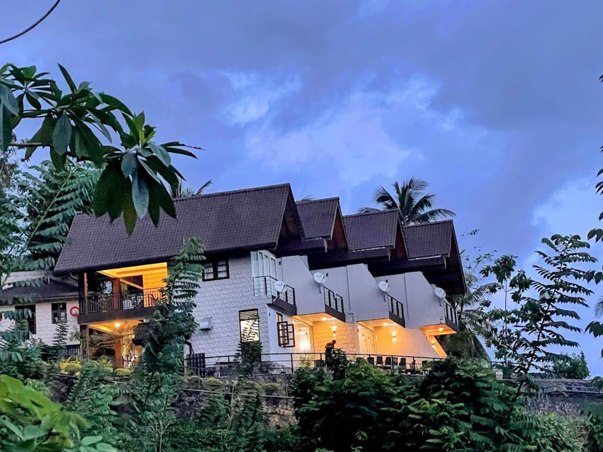 Terrace Cinnamon View Ratnapura Esterno foto