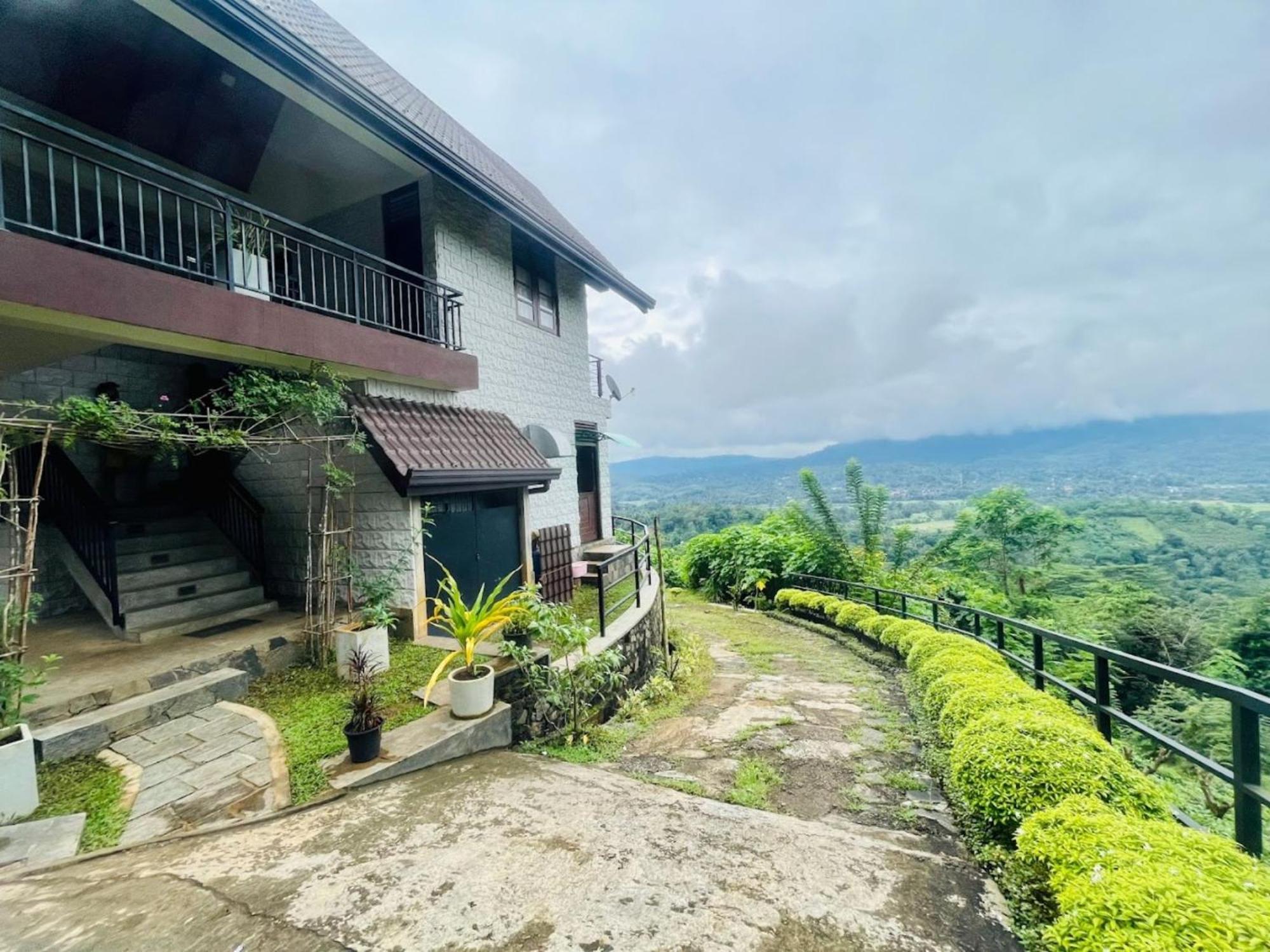 Terrace Cinnamon View Ratnapura Esterno foto